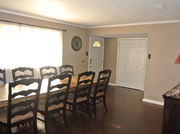 3rd image of 1301 S Franklin Ave