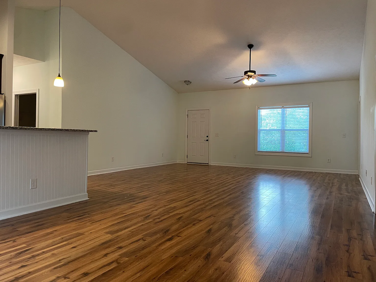 1305 Burning Tree Rd — Photo 4