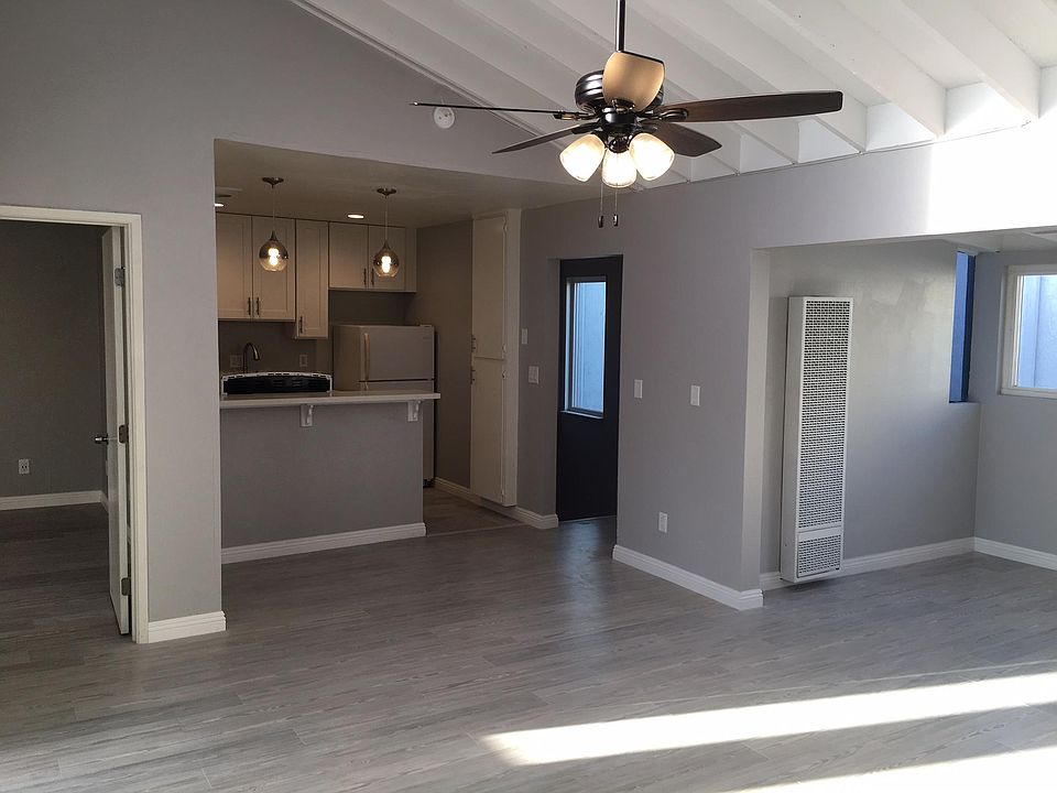 Livingroom looking towards Kitchen & Dining Room