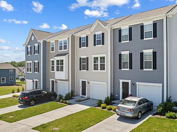 3rd image of 109 Tye Ct