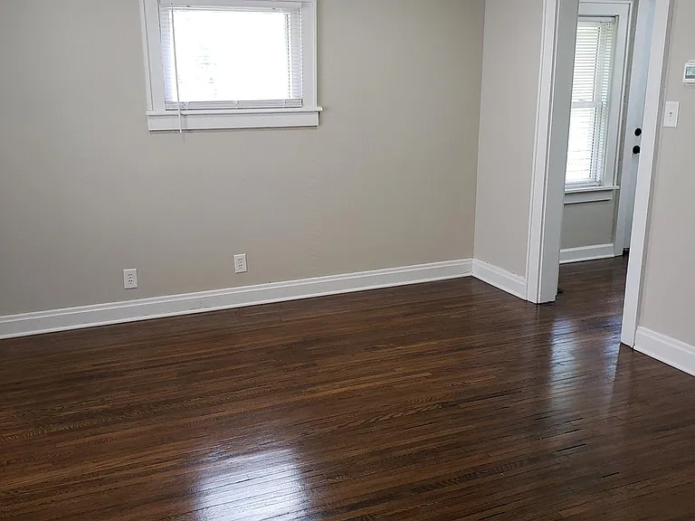 1422 Kent St — Photo 21
