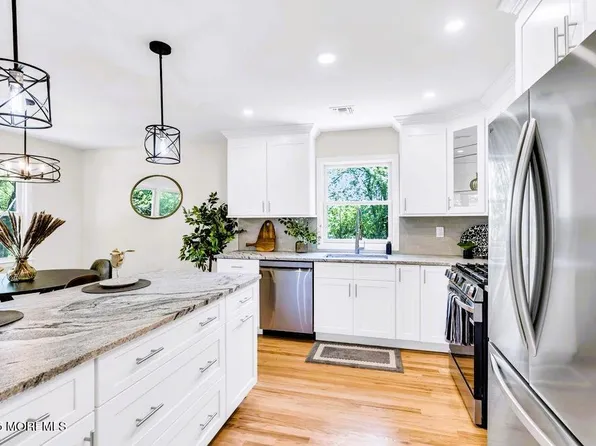 330 Broad Street, Eatontown, NJ 07724