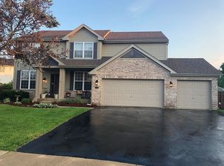 1536 Stevens Ct, North Aurora, IL 60542