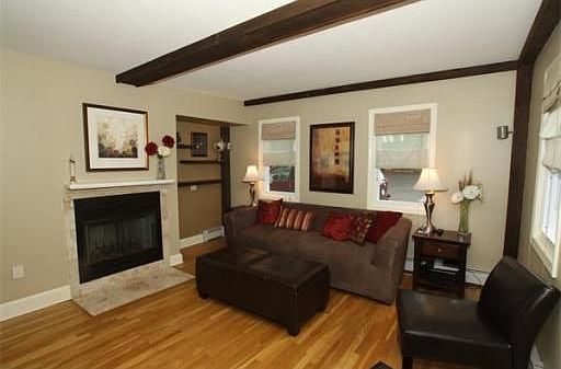 2nd image of 141 North St #1