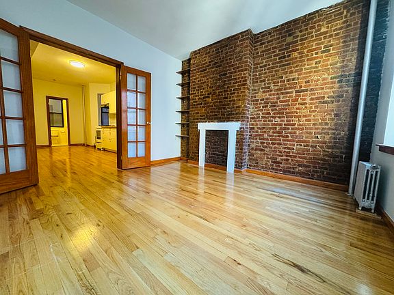 4th image of 97 Pitt St #8