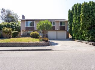 12623 SE 277th Pl, Kent, WA 98030