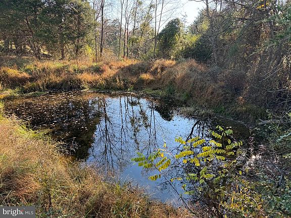 5th image of 18 Siler Rd