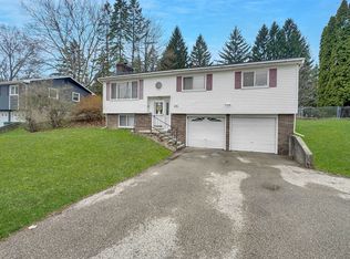 1731 Ridgewood Ave SE, Grand Rapids, MI 49506