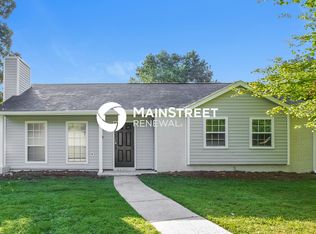 3342 Cross Winds Rd, Charlotte, NC 28227