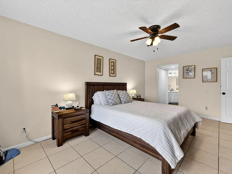 950 S Kanner Hwy #603 — Photo 15