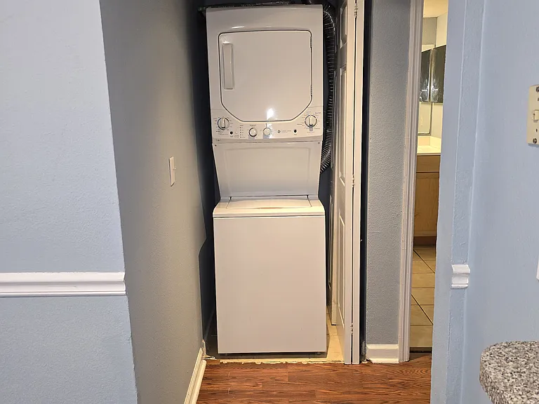 2500 Winding Creek Blvd #E205 — Photo 14