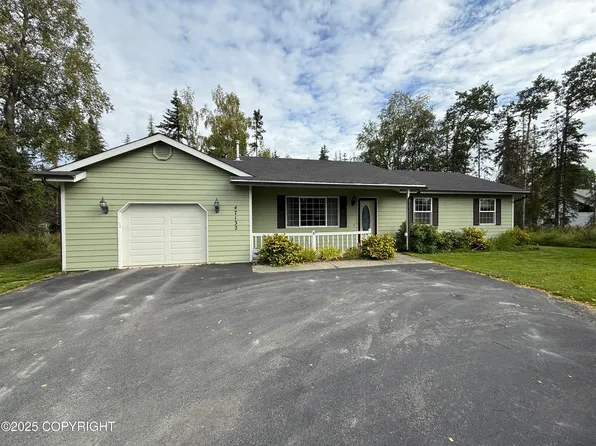 47132 Belmont Ct, Kenai, AK 99611