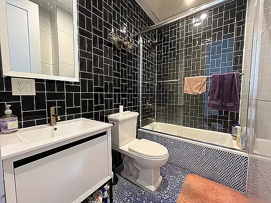 Rented by CW Realty Property Management LLC | media 8