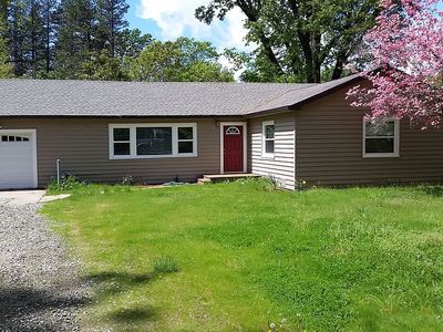 10590 Oak St, Grass Valley, CA, 95945