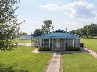 103 Butler Ave, Pocola, OK 74902