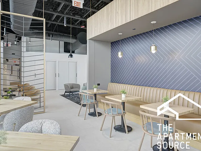 2155 N Elston Ave #2 — Photo 12