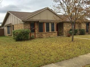 4805 Freeport Dr, Garland, TX 75043