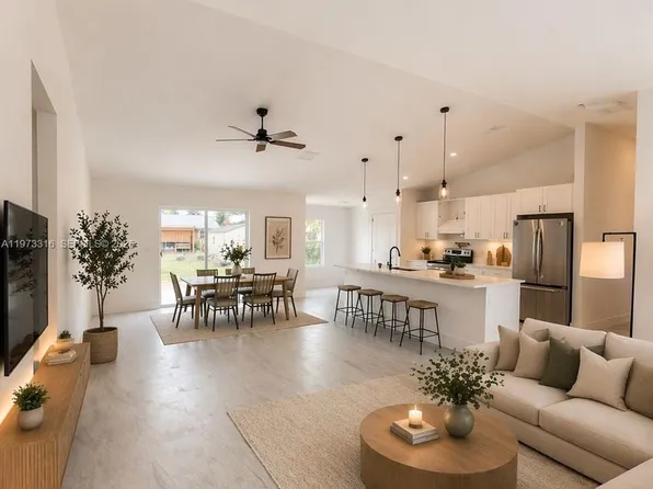 9165 100th Ct, Vero Beach, FL 32967