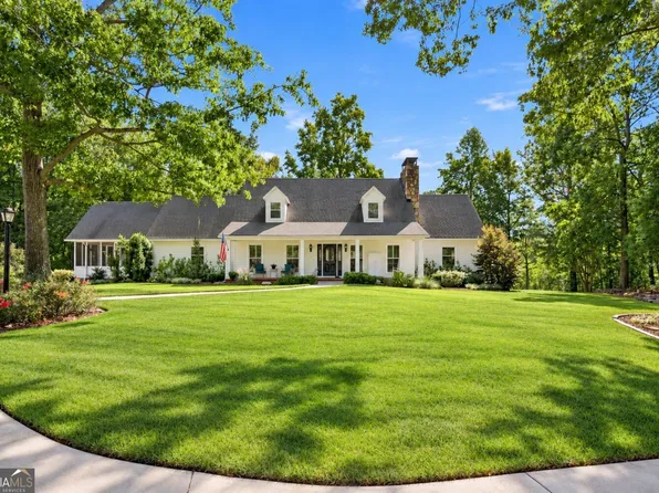 297 Henderson Lake Dr, Canton, GA 30115