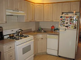 Rented by Standard Living Realty Inc