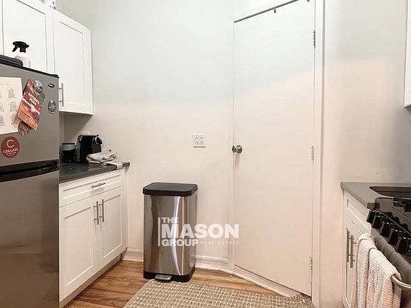 4th image of 531 E 81st St APT 4B