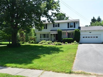 350 Dodge Ave, Sackets Harbor, NY, 13685