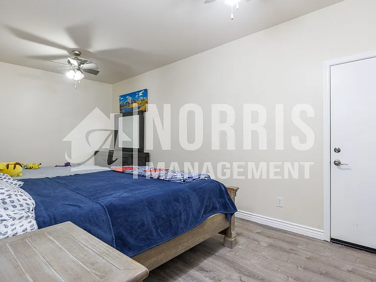 311 W Blue Lagoon Dr — Photo 15