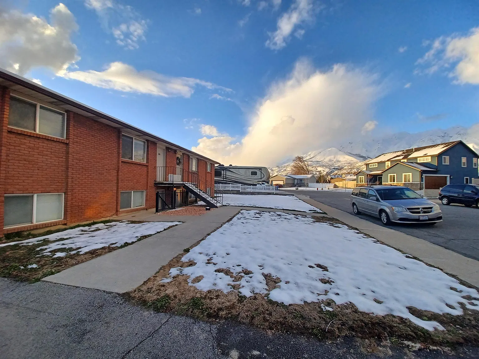 681 N 340 E — Photo 4