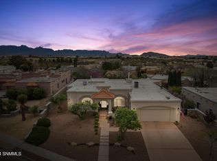2818 Diamond Springs Dr, Las Cruces, NM 88011