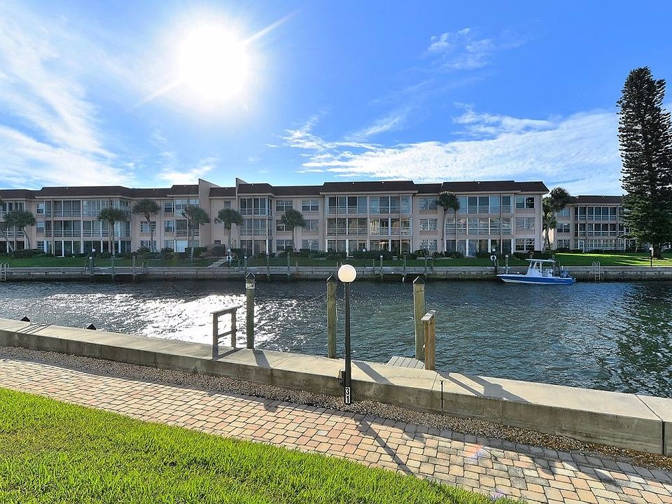 For Sale: 4400 EXETER DRIVE, Longboat Key, Florida 34228