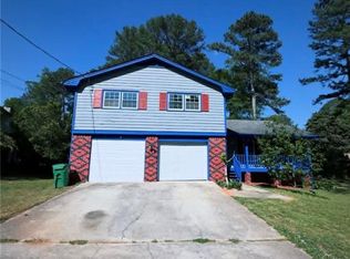 500 Rue De Chateau, Stone Mountain, GA 30083