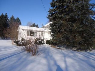 301 N Powell Rd, Essexville, MI