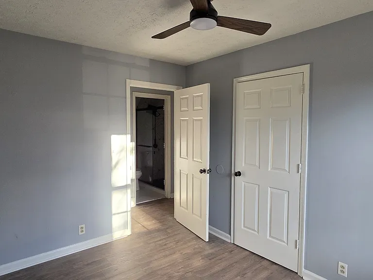 2323 Ilolo St #1 — Photo 16