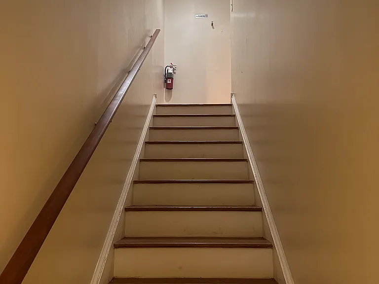2007 W Oxford St #3 — Photo 9
