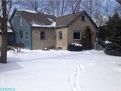 2nd image of 235 S Vine St