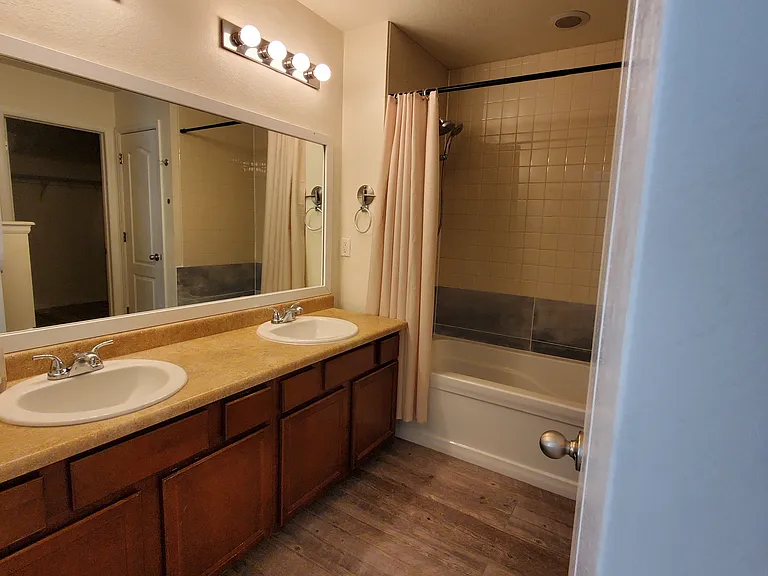 11994 E Lake Cir — Photo 17