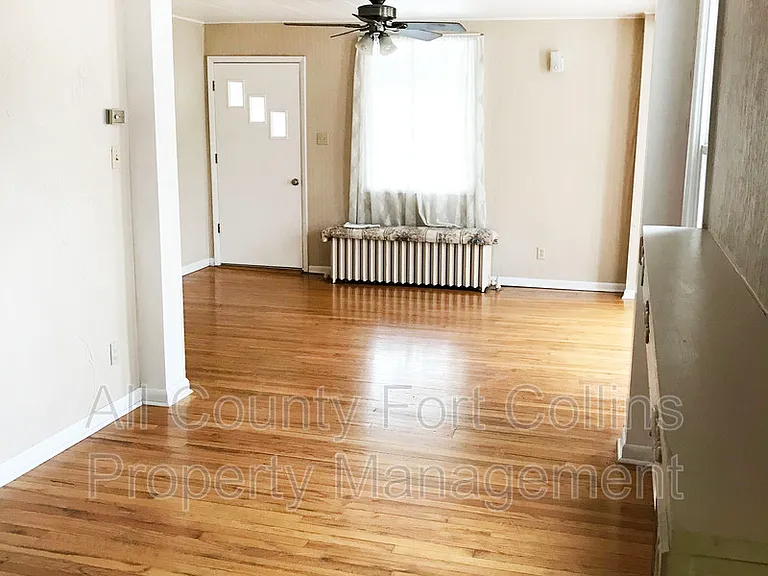 401 Elm St #4 — Photo 4