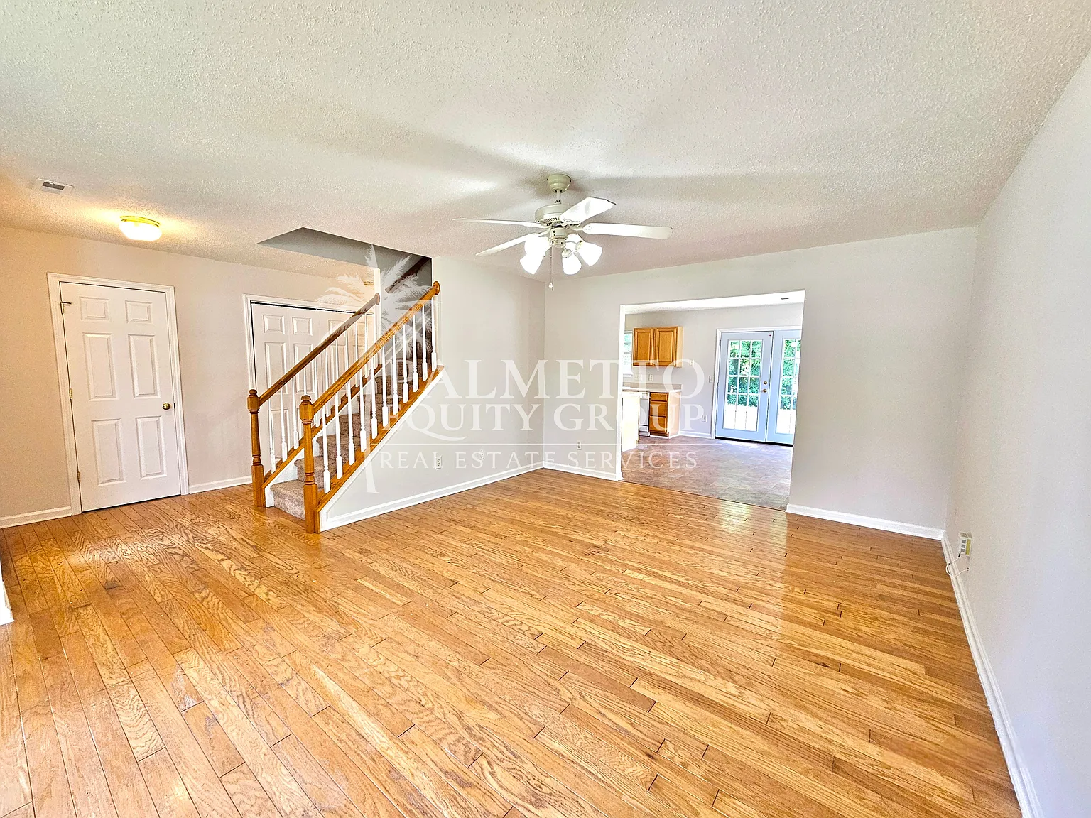 4 bed, 2.5 bath, $2,250 — Photo 3