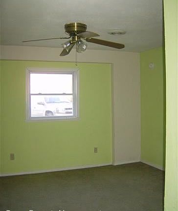 4th image of 123 E Julie St