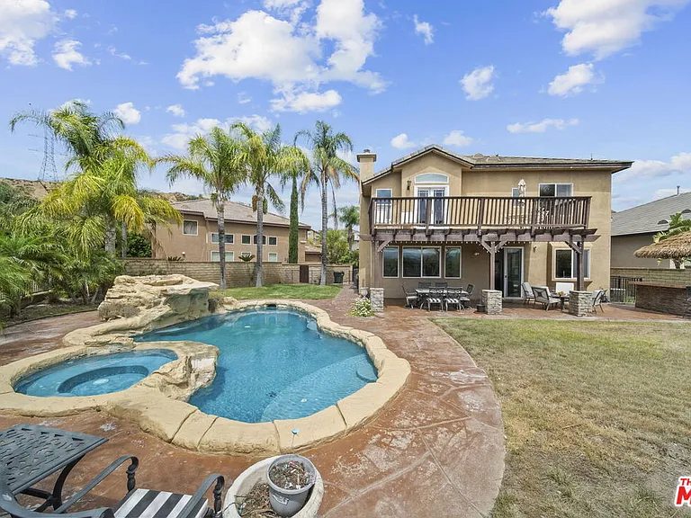 28760 Bridger Ct — Photo 32