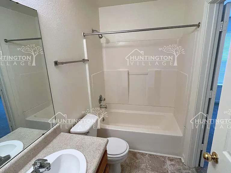 302 Marion Way — Photo 7