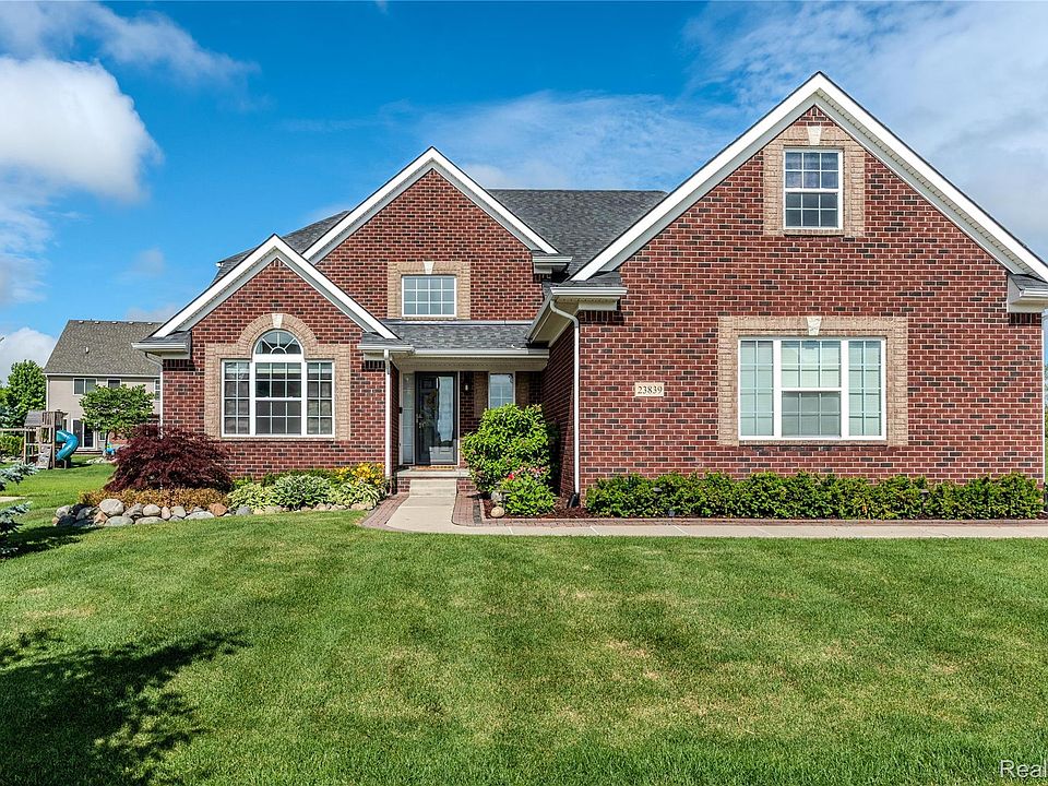 1st image of 23839 Enclave Dr