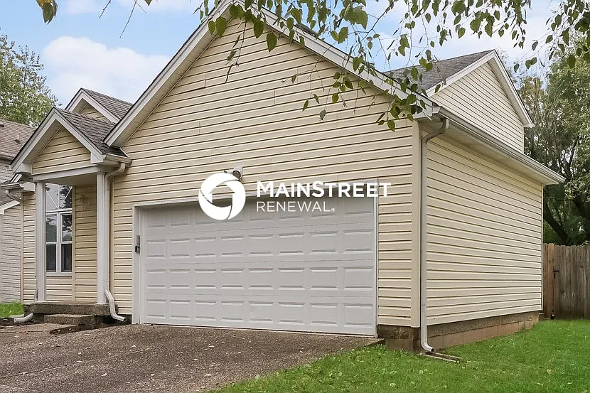 10812 Pineview Ct — Photo 4