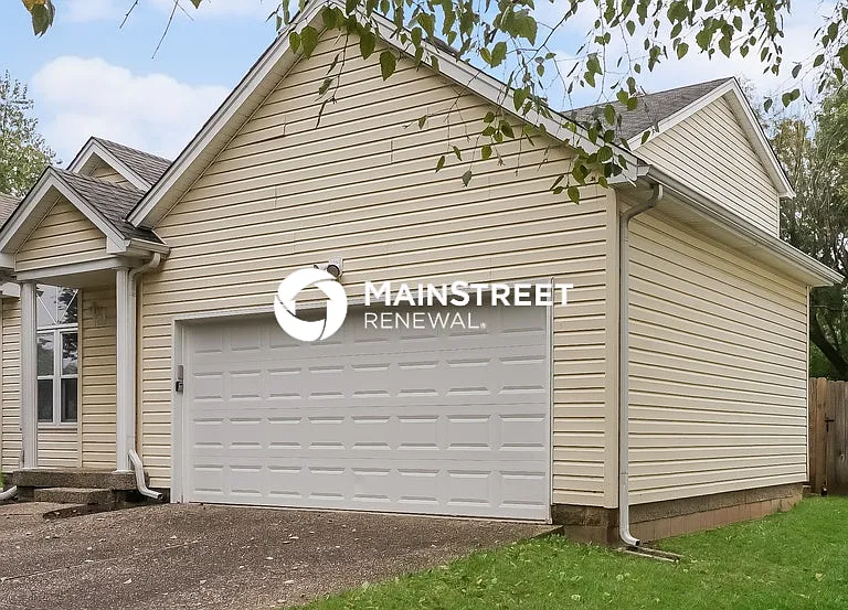10812 Pineview Ct — Photo 4