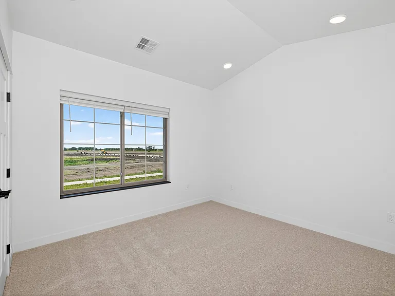 Autumn Townhomes — Photo 38