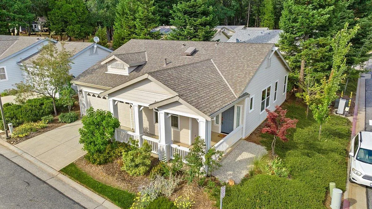 110 Bobwhite Ln photo 1