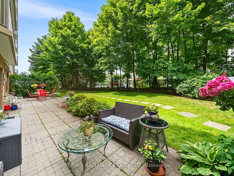 2210 Lakeshore Rd #104 — Photo 25