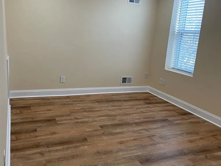 815 N Jackson St #2 — Photo 6