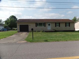 469 Davisville Rd, Davisville, WV 26142