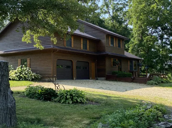 5491 S Koch Rd, Pearl City, IL 61062